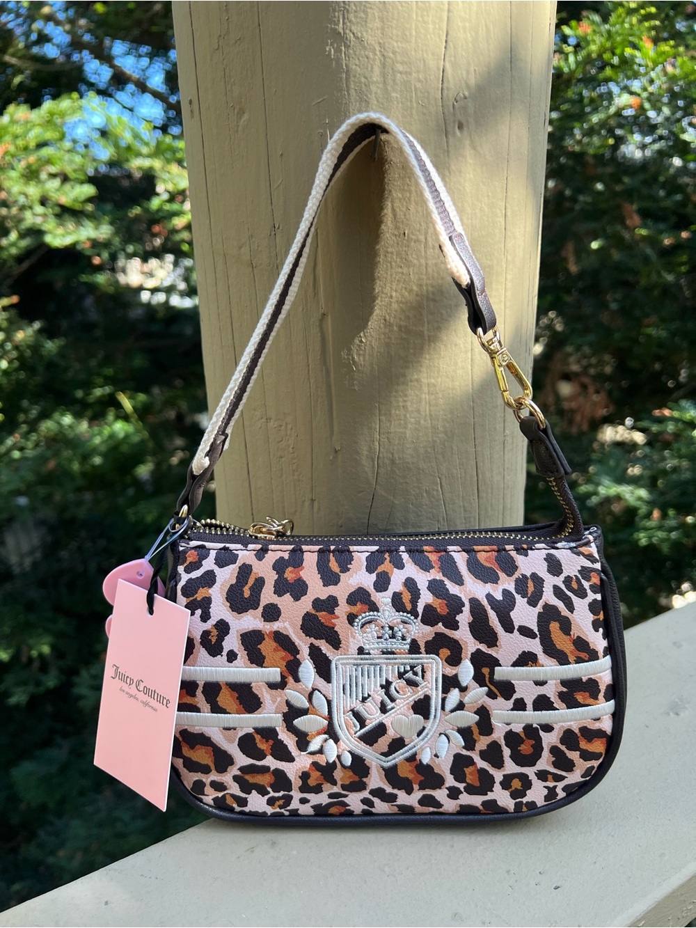JUICY COUTURE LEOPARD JUICY PREP SCHOOL CONVERTIBLE WRISTLET